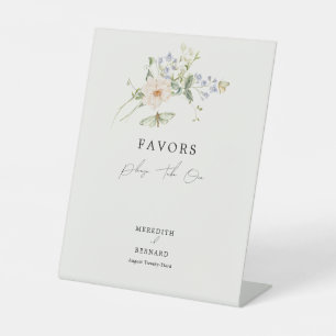 Vintage Rustic Wildflower Wedding Favours Pedestal Sign