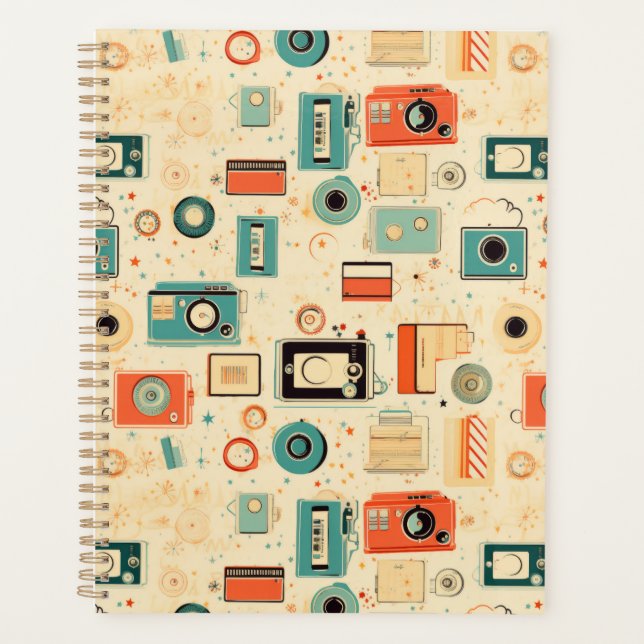 Vintage Scrapbook Pattern Planner (Front)