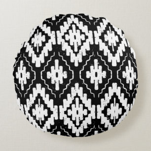 Vintage seamless ethnic pattern with american indi round cushion
