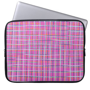 Vintage seamless minimalist plaid pattern with thi laptop sleeve