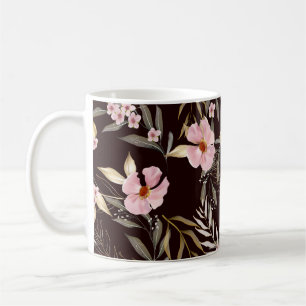 Vintage seamless pattern with gold leaves. Exotic Coffee Mug