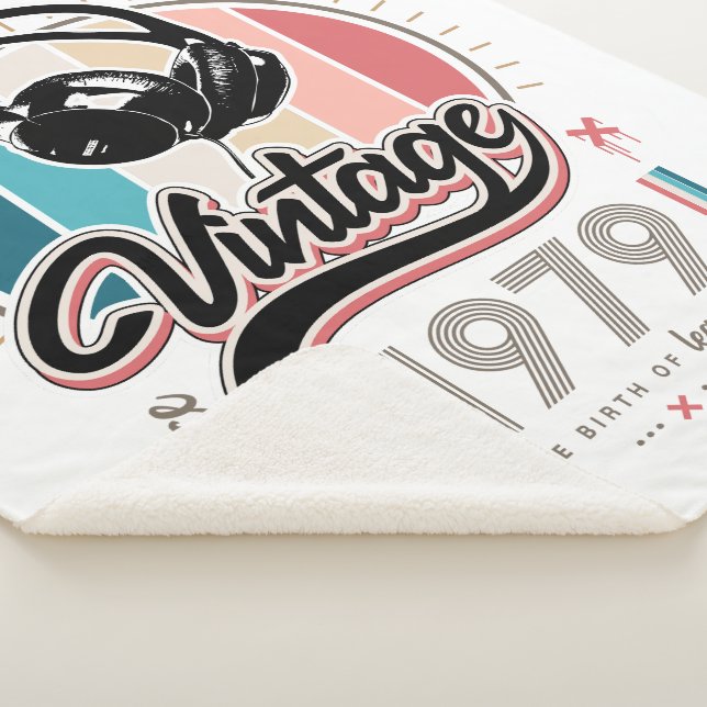 Vintage since 1979 headphones sherpa blanket (3/4)