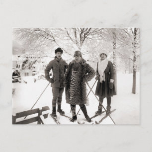 Vintage ski fashion, 1910 postcard