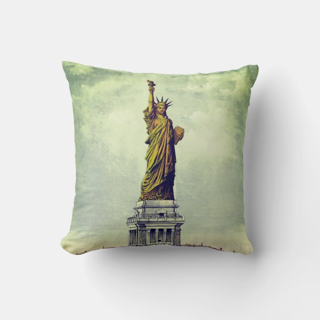 Vintage Statue of Liberty Cushion (Front)