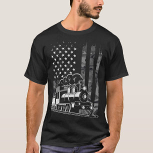Vintage Steam Train Camo USA American Flag Railroa T-Shirt