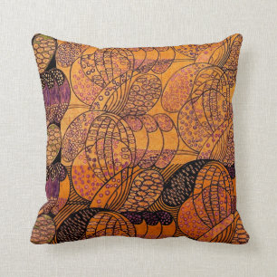 Vintage Stylised Daisies – Pillow