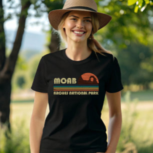 Vintage Sunset Moab Utah - Arches National Park T-Shirt