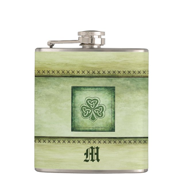 Vintage trendy grundge Irish shamrock Hip Flask (Front)