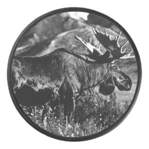 Vintage USA Alaska bull moose 1970 Jigsaw Puzzle Hockey Puck