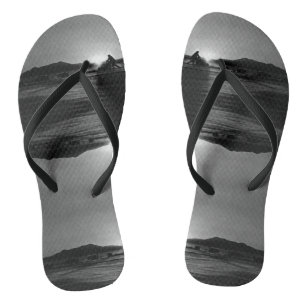 Vintage USA Alaska Midnight sun mushing Thongs