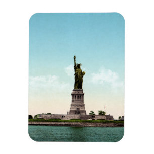 Vintage USA Statue of Liberty New York Magnet