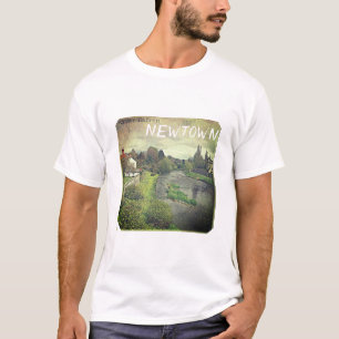 Vintage view of River Hafren in Newtown, Powys T-Shirt