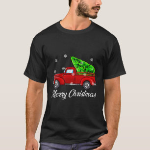 Vintage Wagon Christmas Tree Red Truck Retro Farme T-Shirt