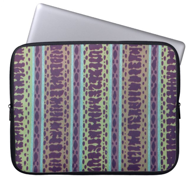 Vintage Wallpaper Laptop Sleeve (Front)