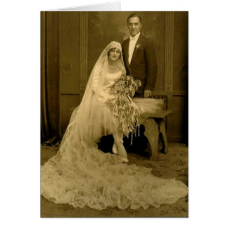 Vintage Wedding Bride and Groom