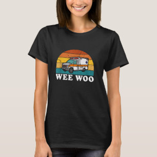 vintage Wee Woo Ambulance AMR Funny EMS EMT Parame T-Shirt