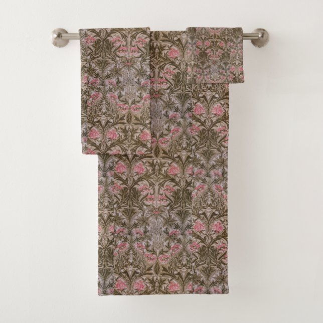 Vintage William Morris Columbine Bath Towel Set (Insitu)