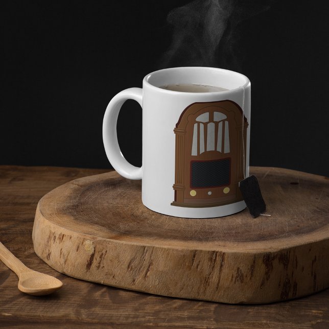 Vintage Wooden Radio Coffee Mug (Creator Uploaded)