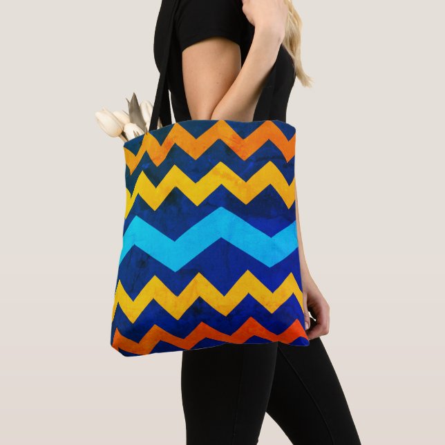 Vintage Zigzag Tote Bag (Close Up)