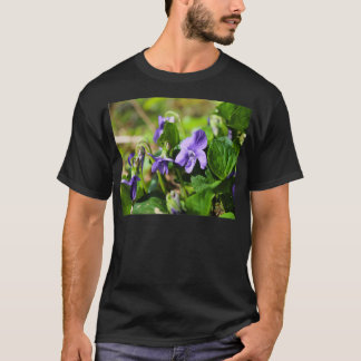 Viola sororia the Wood violet T-Shirt