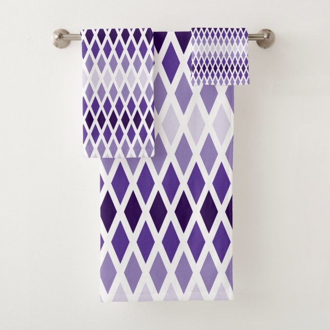 Violet Diamond Ombre Bath Towel Set (Insitu)