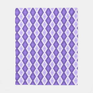 Violet diamond pattern fleece blanket