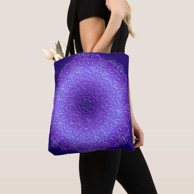 Violet gradient mandala tote bag (Close Up)