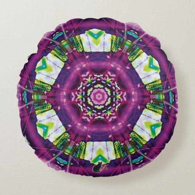 Violette Kaleidoscope  Round Cushion (Front)