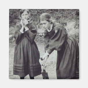 Virginia and Vanessa Stephen, in St. Ives, 1894 Magnet