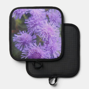 Viscountess Pot Holder