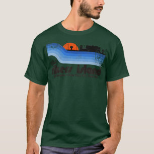 Visit Rikers Island Prison Retro Tourist Souvenir T-Shirt