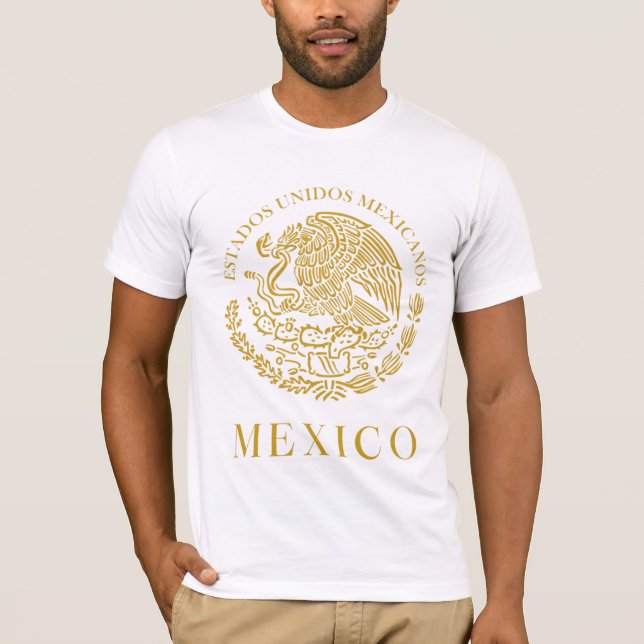 Viva México: Vibrant Mexican Pride T-Shirt (Front)