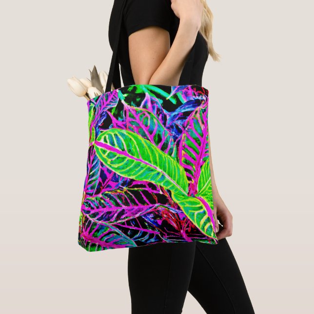 Vivid Foliage Elegance Pattern Tote Bag (Close Up)