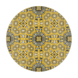 Volume eleven's kaleidoscope art four cutting board
