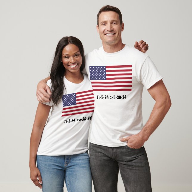 VOTE TRUMP T-Shirt (Unisex)