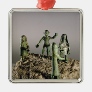 Votive shrine of guilt metal tree decoration