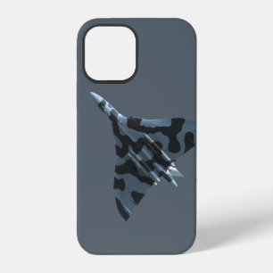 Vulcan bomber in flight Case-Mate iPhone case