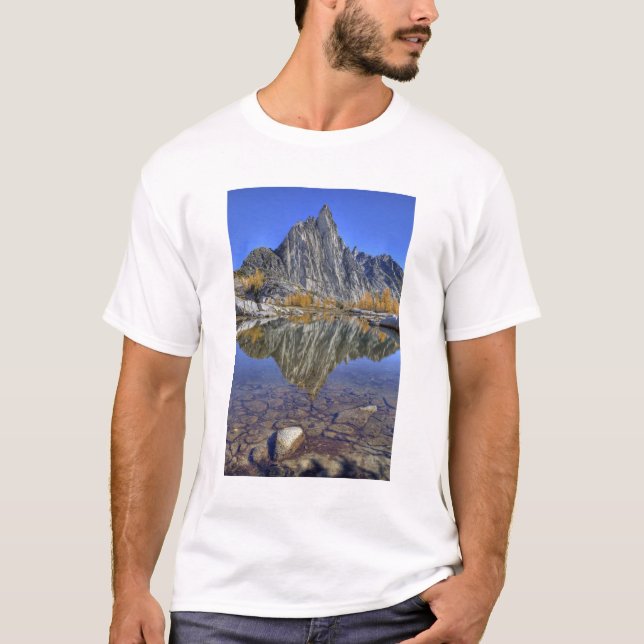 WA, Alpine Lakes Wilderness, Enchantment T-Shirt (Front)