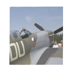WA, Arlington, Arlington Fly-in, World War II 6 Notepad
