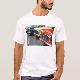 WA, Seattle, classic British automobile. T-Shirt