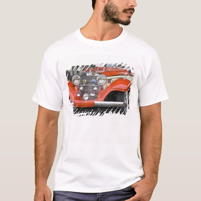 WA, Seattle, classic German automobile. 2 T-Shirt (Front)