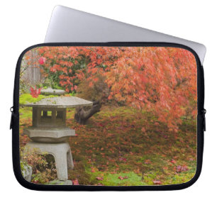 WA, Seattle, Washington Park Arboretum, Japanese 2 Laptop Sleeve