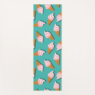 Waffle cones ice cream and frozen yogurt pattern yoga mat