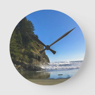 Waikiki Beach, Cape Disappointment, Washington Round Clock