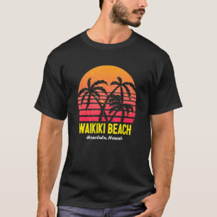 Waikiki Beach Honolulu Hawaii Oahu Hawaiian Sunset T-Shirt