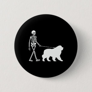 Walking A Newfoundland Dog Halloween Outfit 6 Cm Round Badge