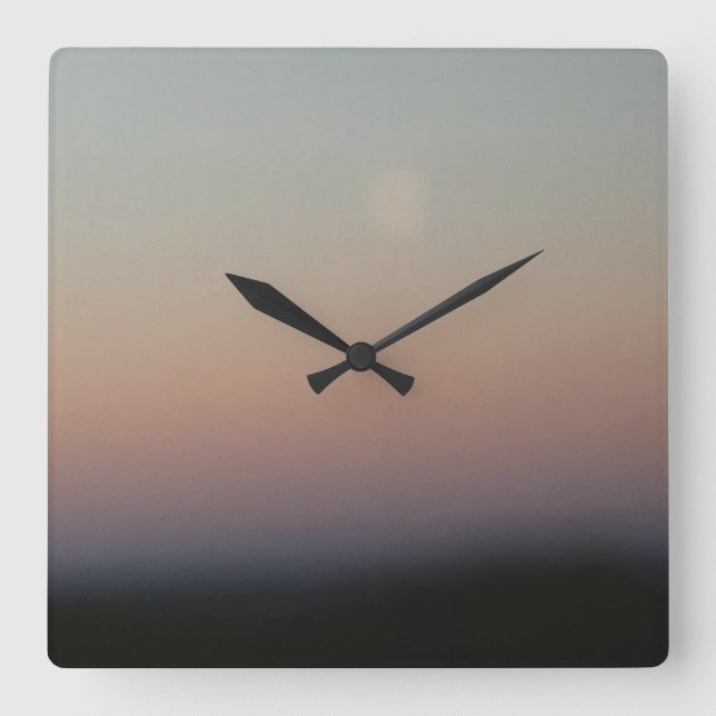 Wall Clock ART AND DESIGN (Front)