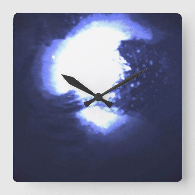 Wall Clock STYLE AND DESIGN (Front)