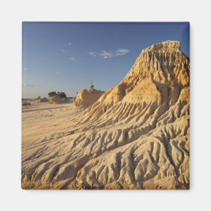 Walls of China Formations, Mungo National Magnet