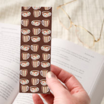 Warm Circle Pattern On Cups Of Coffee
